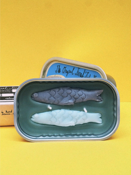 TINNED FISH CANDLE - SARDINES IN OLIVE OIL AND SEA SALT