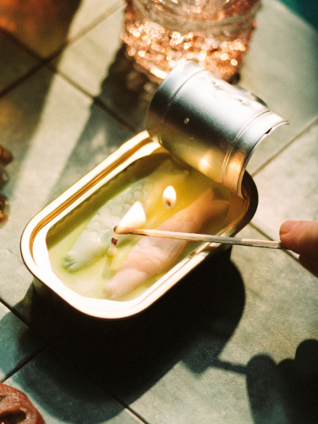 TINNED FISH CANDLE - SARDINES IN OLIVE OIL AND SEA SALT