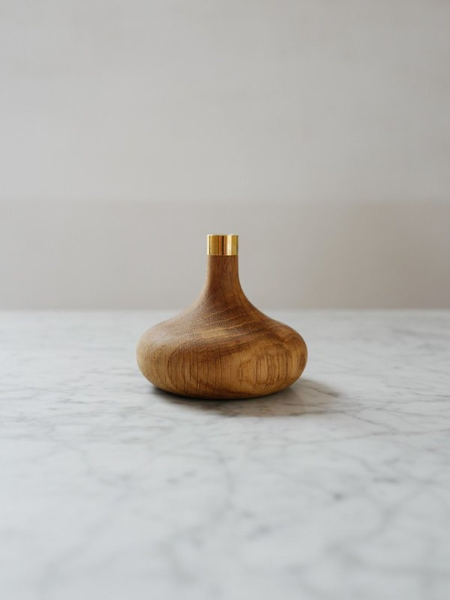 OVO THINGS OAK CANDLE HOLDER